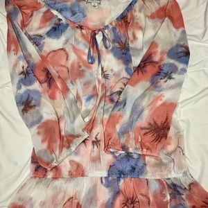 A Floral Blouse🌺 from studio works :)